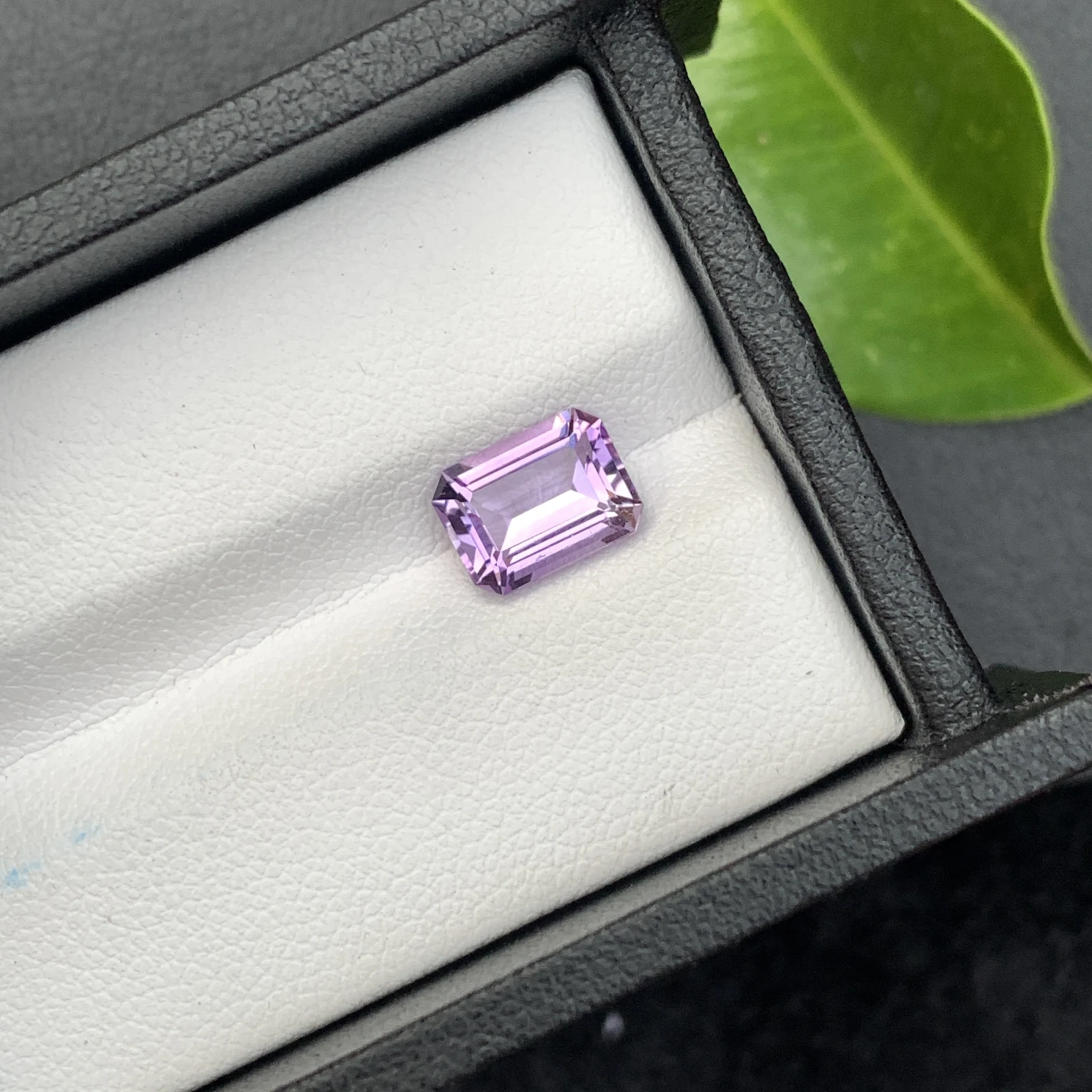 Natural Purple Amethyst 1.72 carat Emerald Cut Loose Gemstone — view 1